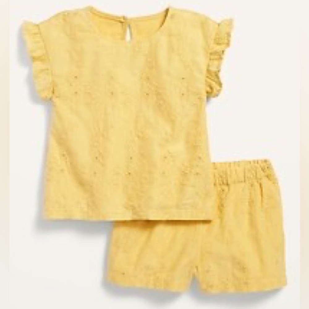 Eyelet Short Set 0-3M 3 Month Outfit baby girl bundle yellow old navy